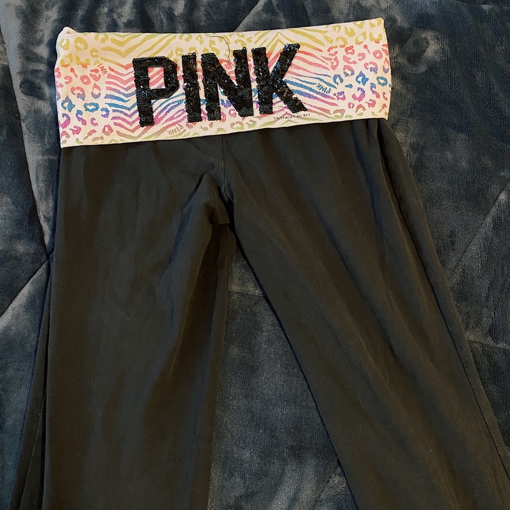 VS Pink Yoga Pants